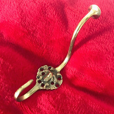 Vintage massiv Messing Garderobenhaken Kleiderharken Medusa Engel R.W.A 6007