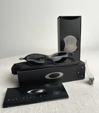 OAKLEY JULIET MATTE + BLACK