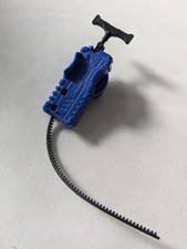 Beyblade Rip Cord Launcher Starter Blau