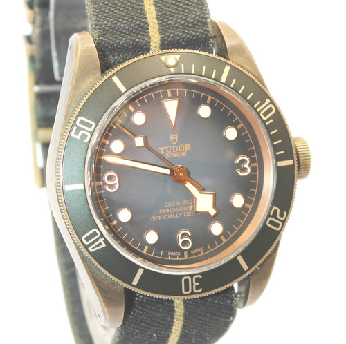 Tudor black bay heritage ref - black,