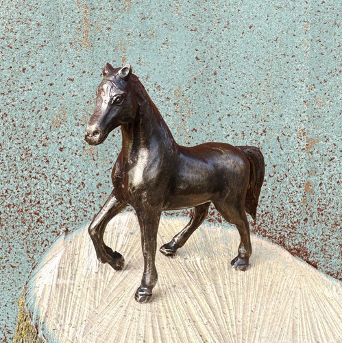 Bronzefigur kleines pferd - bronzefigur,