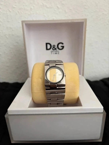 Time dolce gabbana - &,
