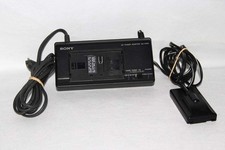 Original Sony Ladegerät Battery Charger Power Adaptor AC-V35A  Anschlussadapter