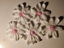 Gehäkelte Blumen 5 Stück