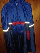 RAIN PROTECTION  Regencape