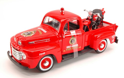 Maisto transporter ford - maisto, 1/24