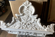 ::JUGENDSTIL OFEN KRONE IN WEIẞ BLÄTTERMOTIV KASTANIE