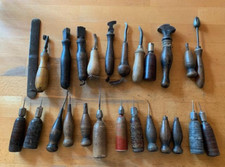 Altes Sattler-Schuster-Werkzeug 25 Teile sehr gut erhalten