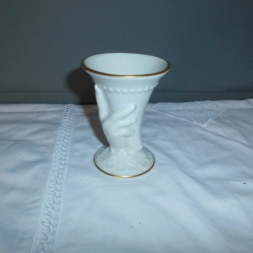 Blumenvase hand bareuter - ,