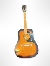 VINTAGE: Framus Texan acoustic