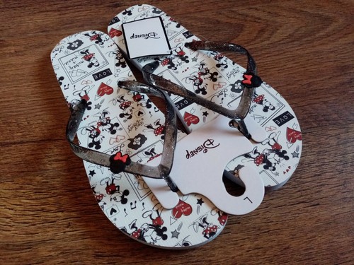 Mickey and minnie mouse flip - minnie,