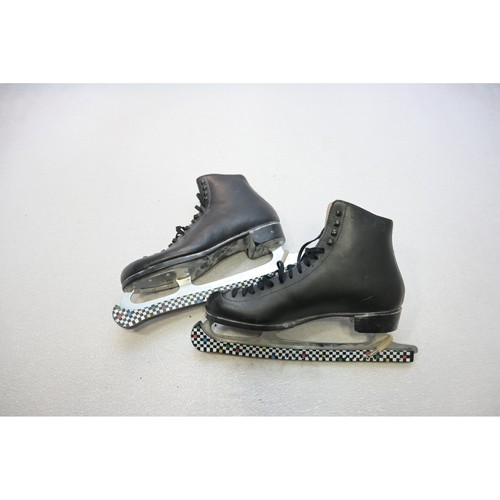 Riedell figure ice skates - riedell,
