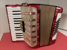 (A324) Akkordeon Hohner Student IV ,  3 (2) Klangreg., gestimmt, Zustand:  gut!