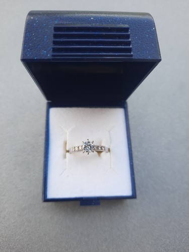 Ring 750 weißgold mit diamant - mit,