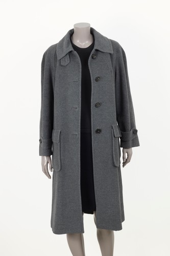 Burberry london long mantel - burberry,