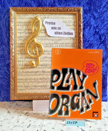 Play organ band - organ",