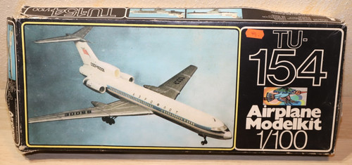 154 aeroflot airplane - tu-154,