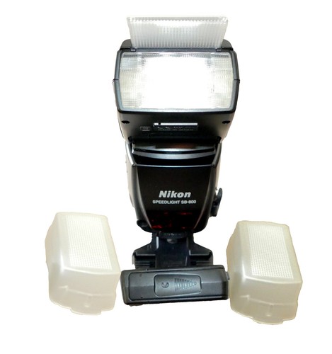 Nikon 800 speedlight - sb,