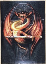 Drachen mit keltischen Motiven