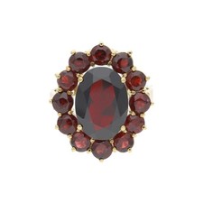 Trachten Ring 333/000 (8 Karat) Gelbgold, mit Granat, getragen 25320674 Größe 58