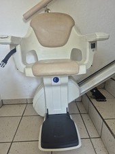 Thyssen Krupp Levant Treppenlift gerade