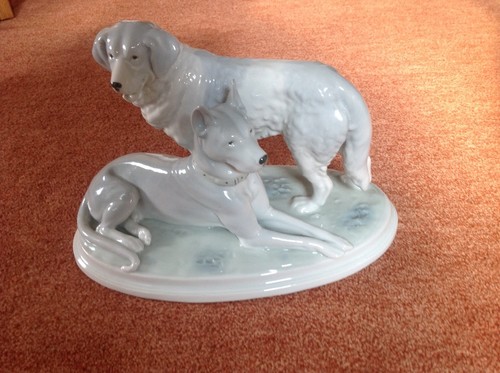 Porzellanfigur hunde pfeffer - porzellanfigur,