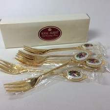 Royal Albert OLD COUNTRY ROSES