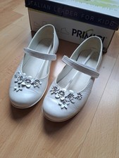 Weisse Primigi Schuhe