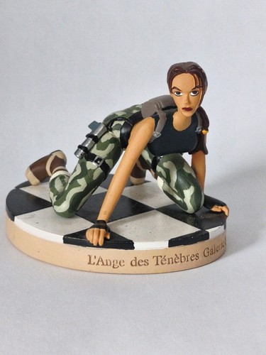 Tomb raider lara croft - tomb,