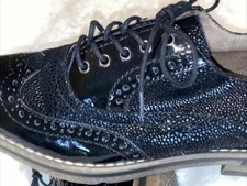 Nagelneue Budapester Sneaker