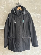 Limited Edition Hugo Boss Regenjacke Petronas Mercedes AMG Gr 40