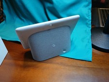 Google Nest Hub 7" Smart