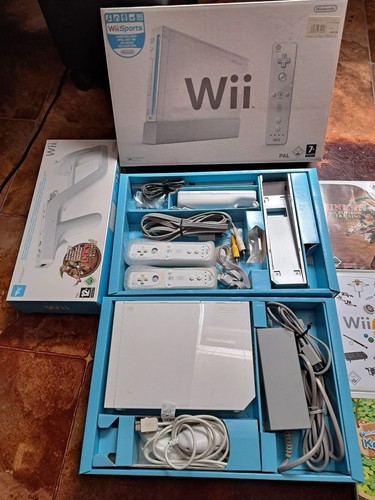 Nintendo wii player - nintendo, 2