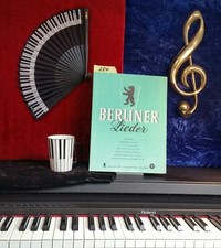 "Berliner Lieder" Band 9,  für Klavier mit Gesangs-Stimme und Gitarrengriffen