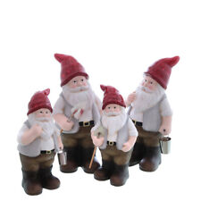 Gartenzwerg mit Schaufel oder