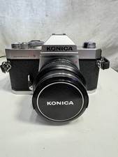 Konica Autoreflex T3 + 2