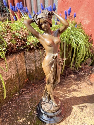 Jugendstil bronze figur akt - -,
