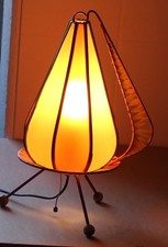 Tolle Lampe, 39 cm hoch, aus
