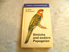 Sittiche und andere Papageien