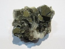 MD282 Calcit +Pyrit xx auf