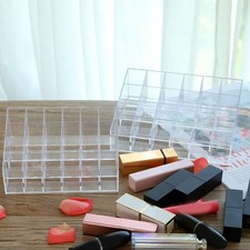 Organisieren und präsentieren Sie Ihre Nagellacksammlung mit diesem 4-stufigen