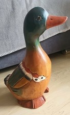 Holz geschnitzte Ente  , dekorative Tierfigur