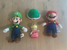 Super Mario Plüsch Figur