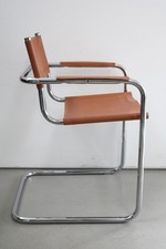 Freischwinger Stuhl in cognac