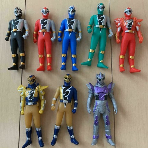 Power rangers dino fury - rangers,