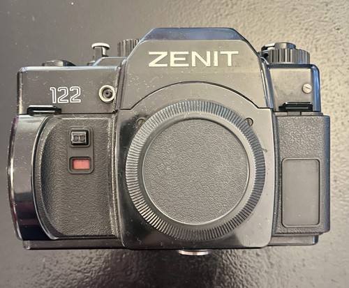 Zenit 122 - zenit-122, (gehäuse)