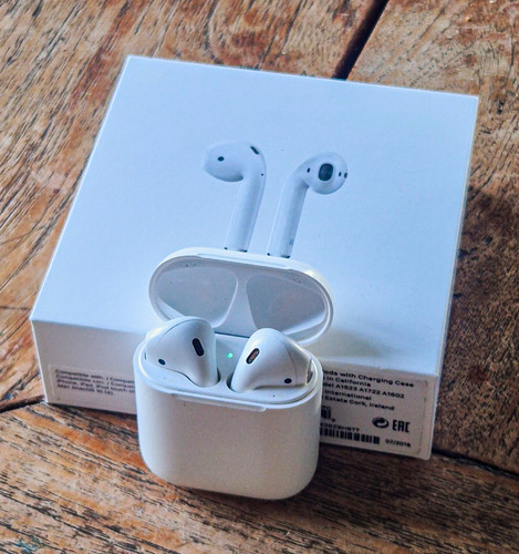Apple airpods generation - apple, 1.