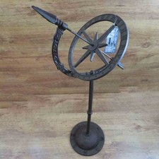 Sonnenuhr Gusseisen Landhaus