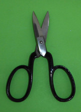 Gebogene Schere, Profiqualität, Marke WASA Solingen.