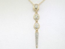 Brillant Anhänger 585